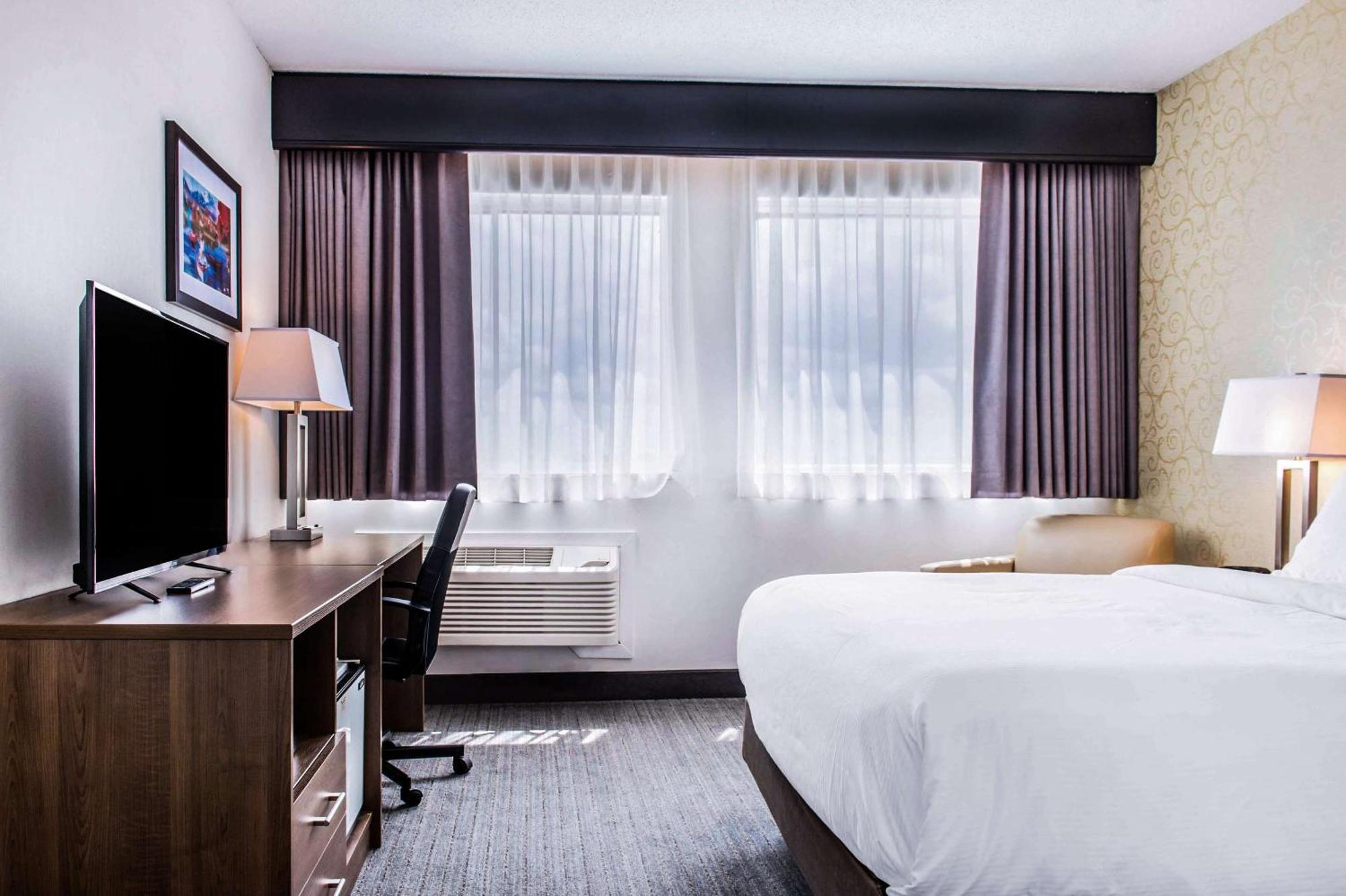 Quality Hotel Dorval Esterno foto