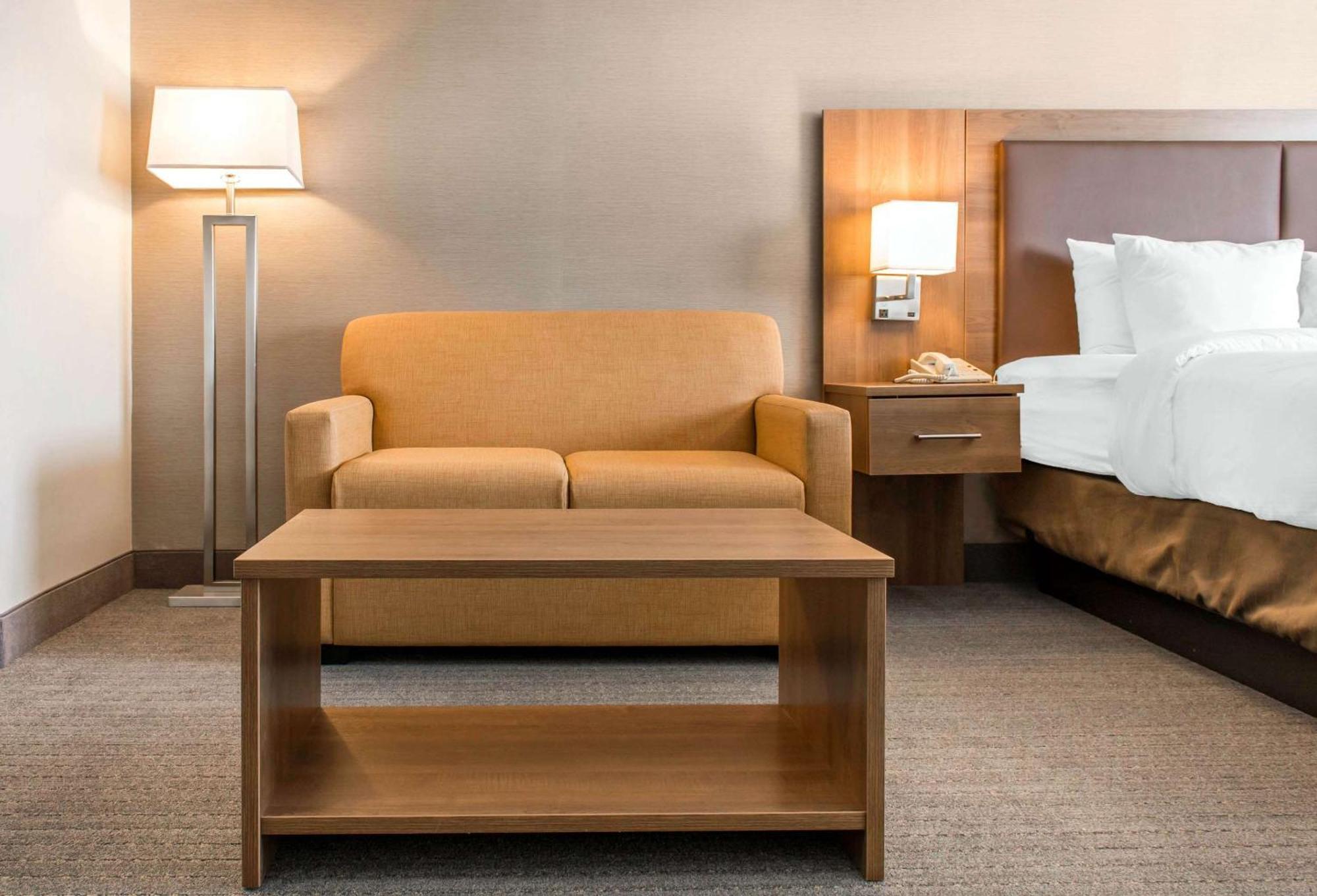 Quality Hotel Dorval Esterno foto