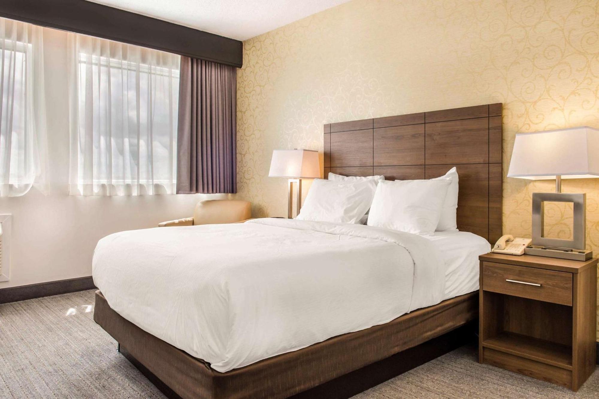Quality Hotel Dorval Esterno foto