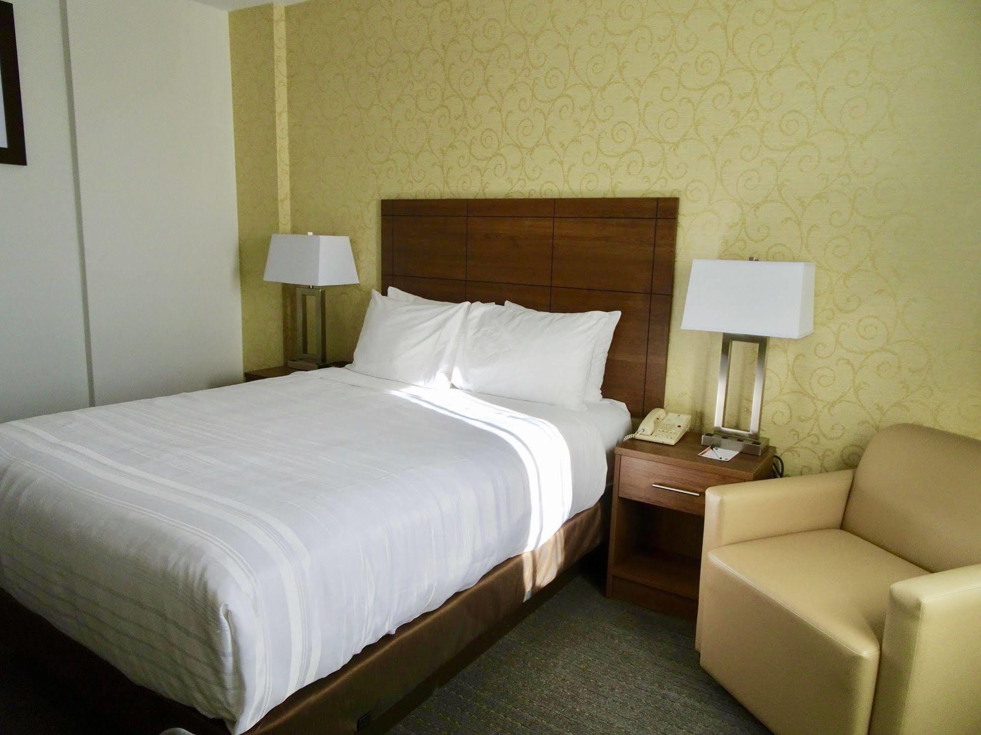 Quality Hotel Dorval Esterno foto